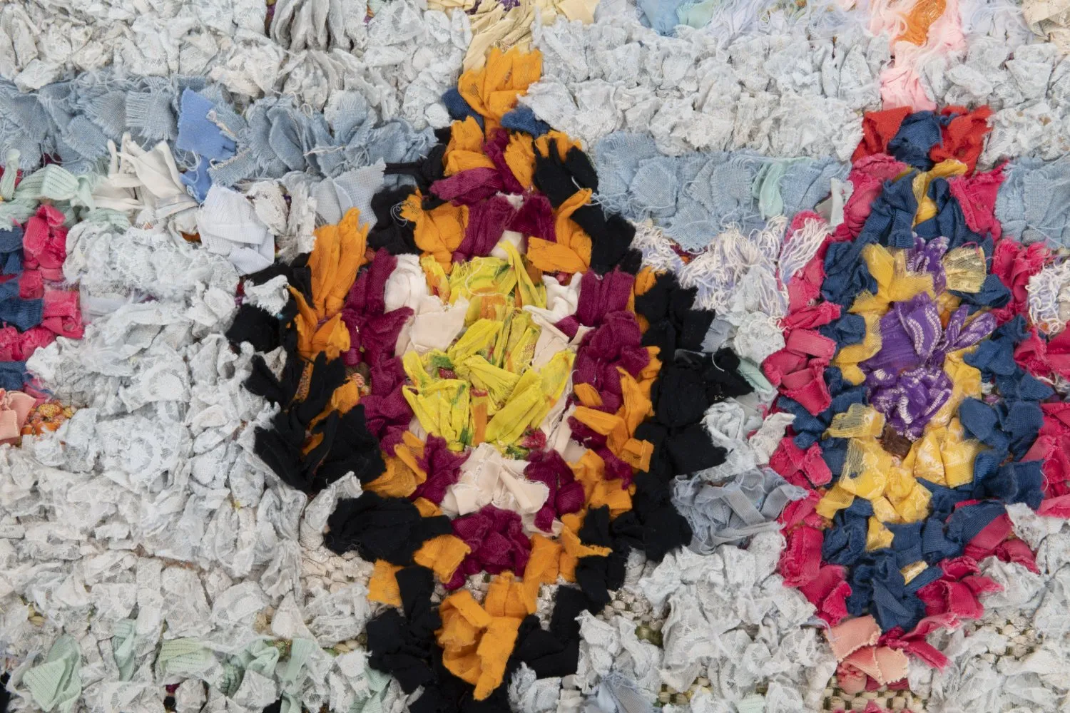 Marokkansk berber tæppe Boucherouite 290 x 95 cm