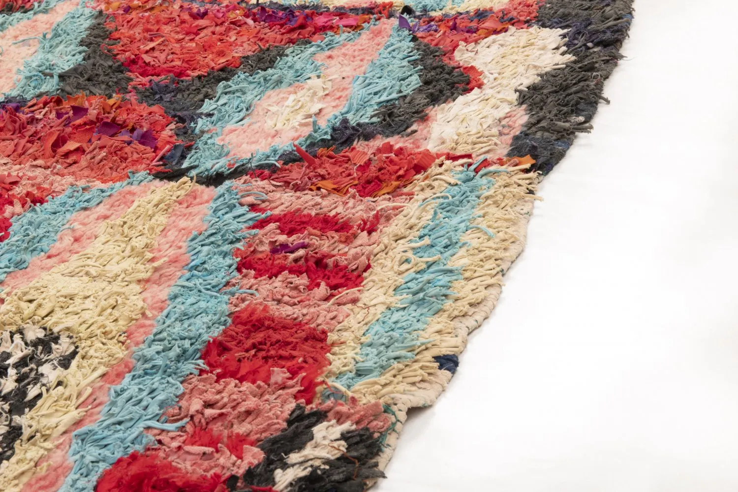 Marokkansk berber tæppe Boucherouite 235 x 160 cm
