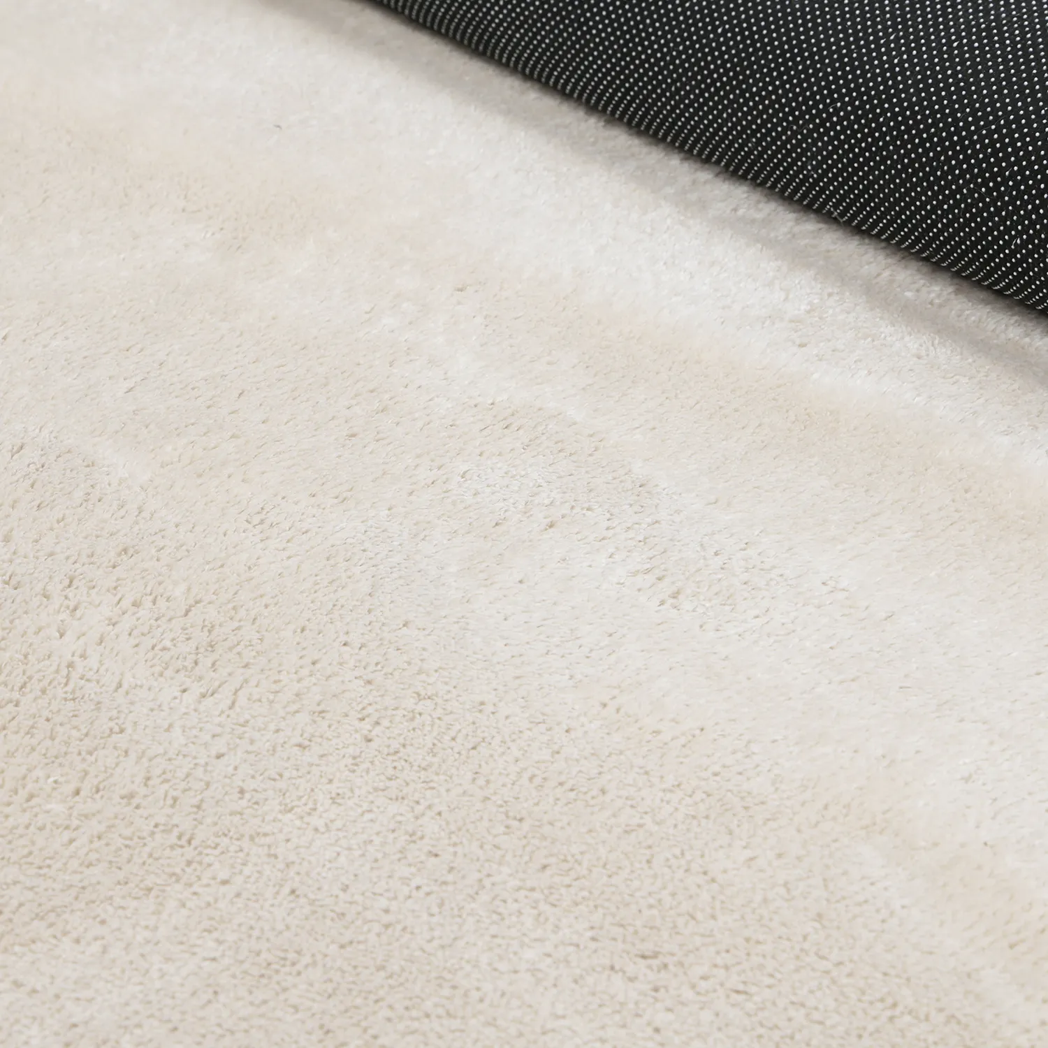 Asymmetrisk Bølget Ryatæppe - Aranga Super Soft Fur (beige)