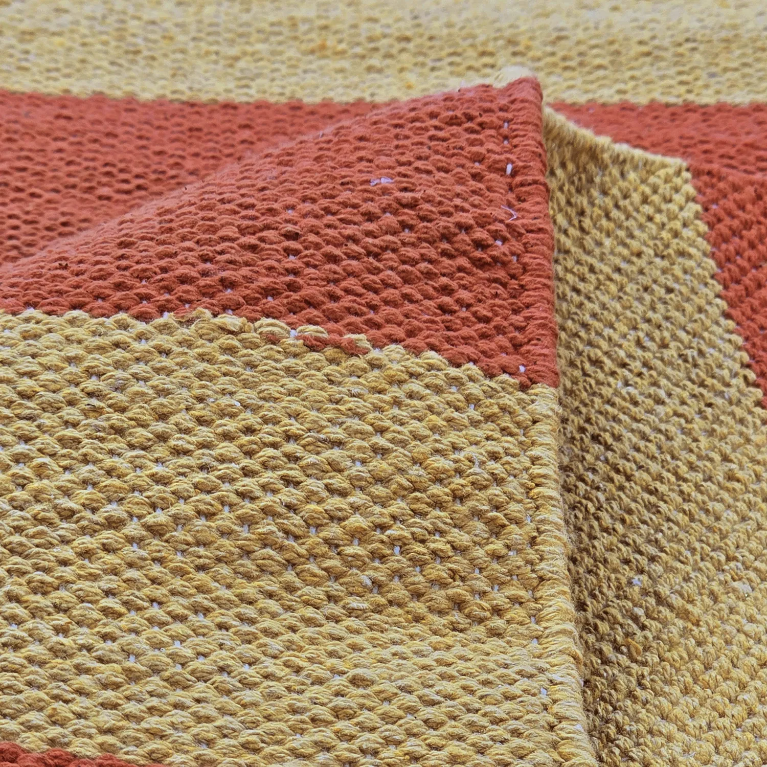 Bomuldstæppe - Nilo (sennepsgul/terracotta)