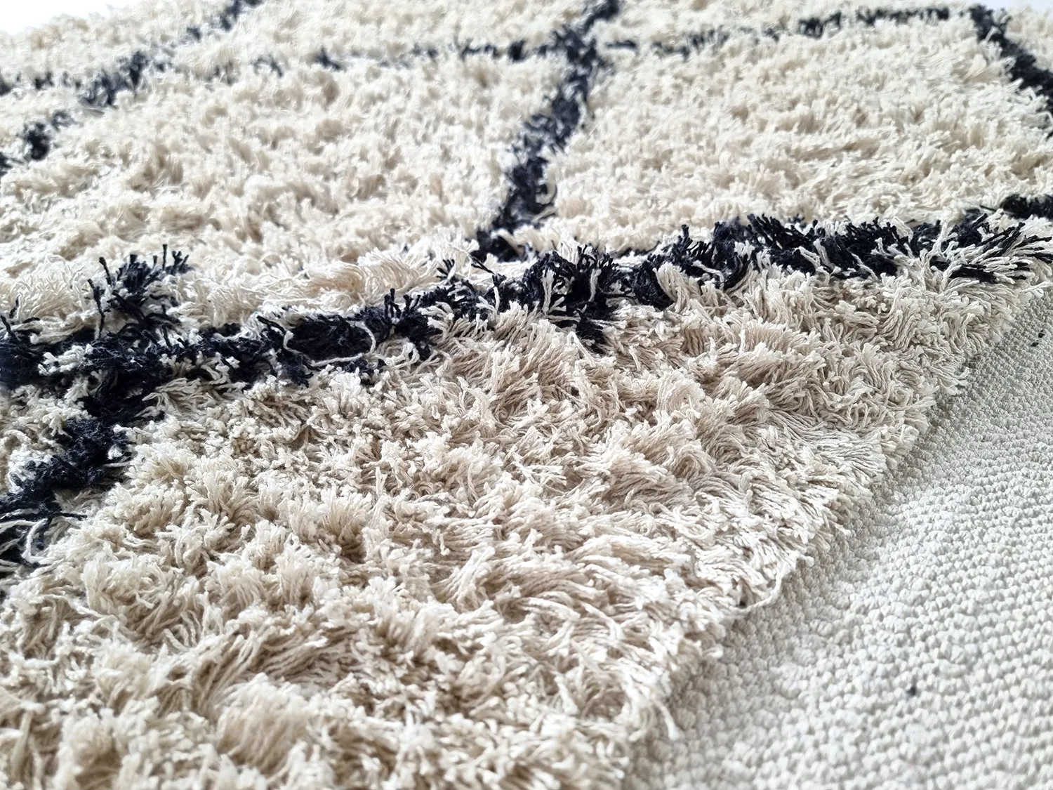 Ryatæpper - Alcott Natural Cotton Shaggy (sort/hvid)