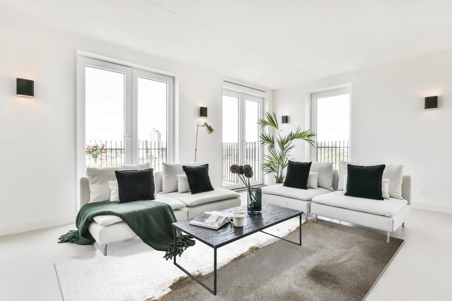 Wilton-tæppe - Prades (hvid/grå)