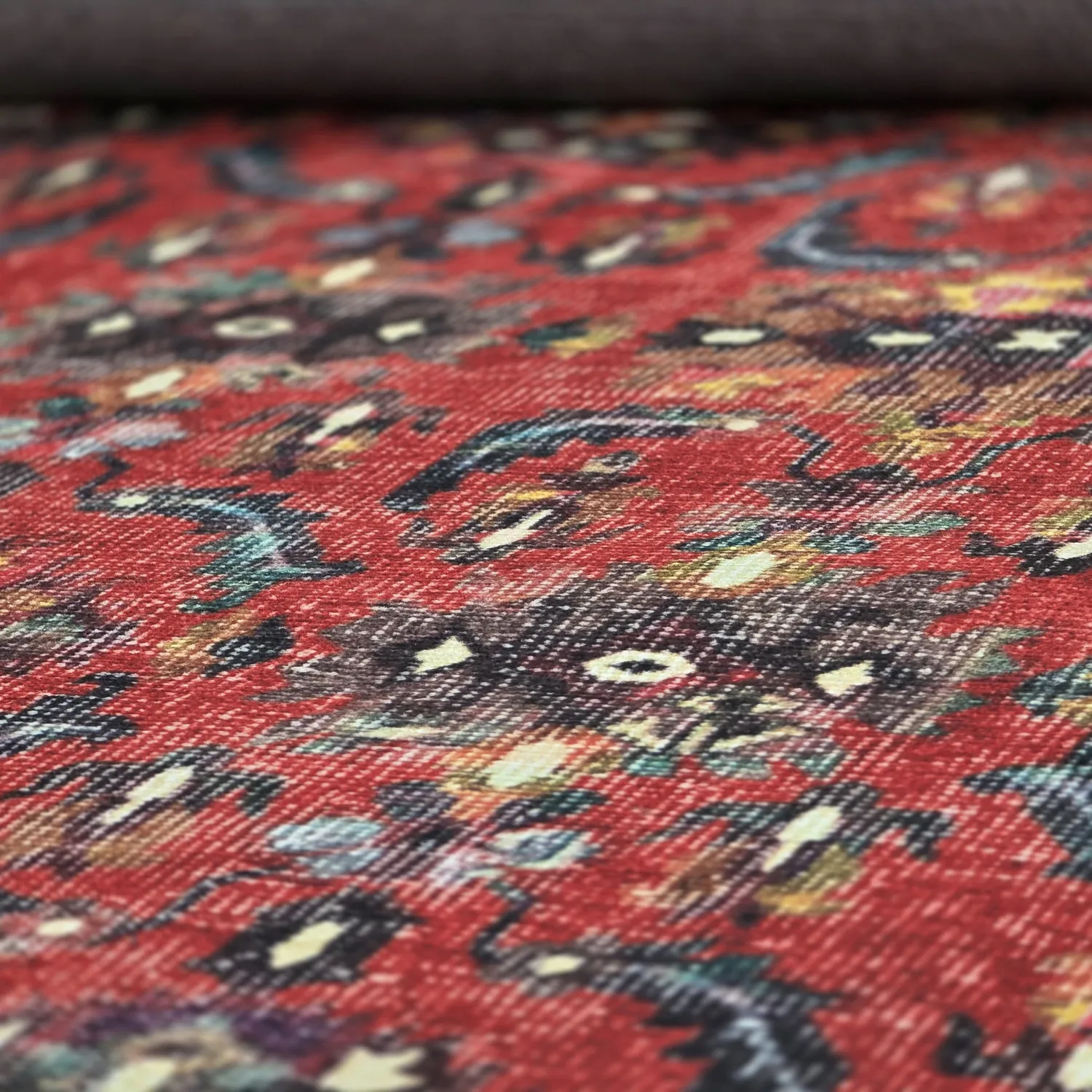 Fladvævet tæppe - Omarien (rød)