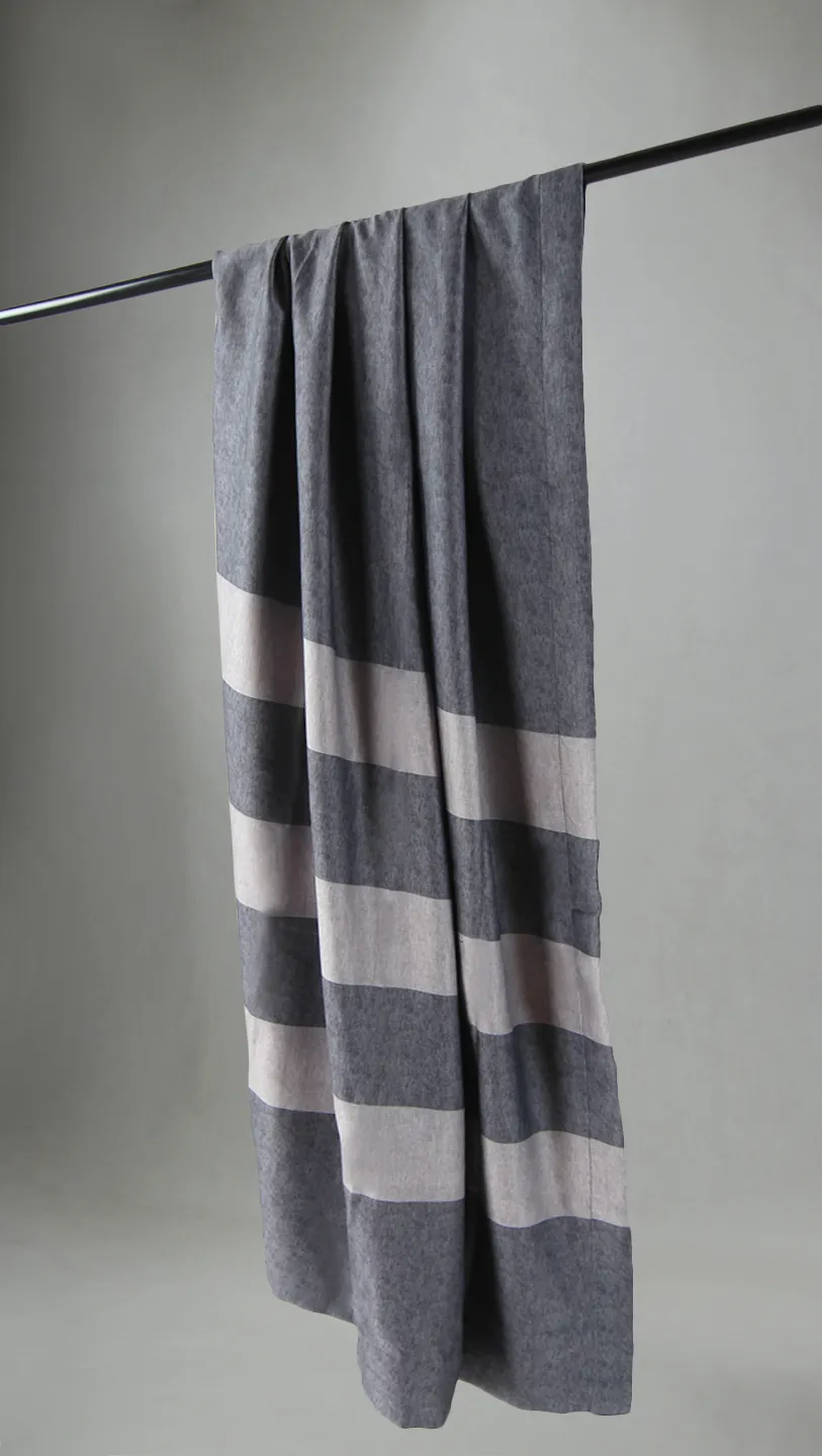 Gardiner - Mørklægningsgardin Penda (sort)