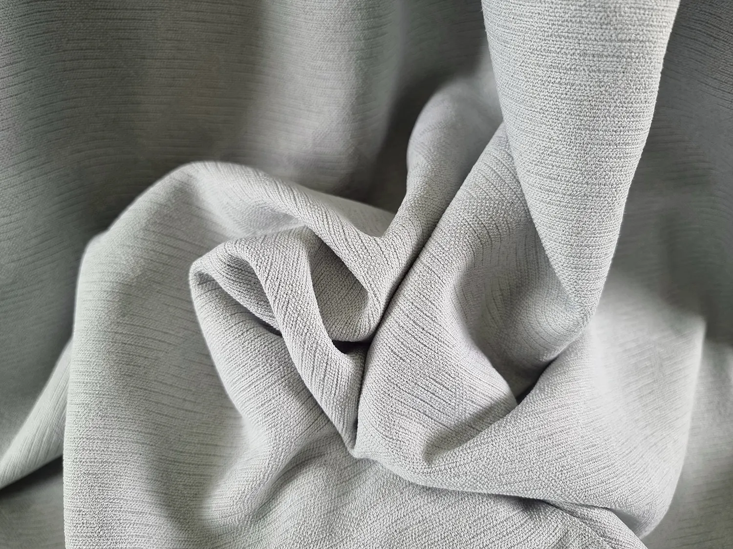 Gardiner - Mørklægningsgardin Isolde (lysegrå)