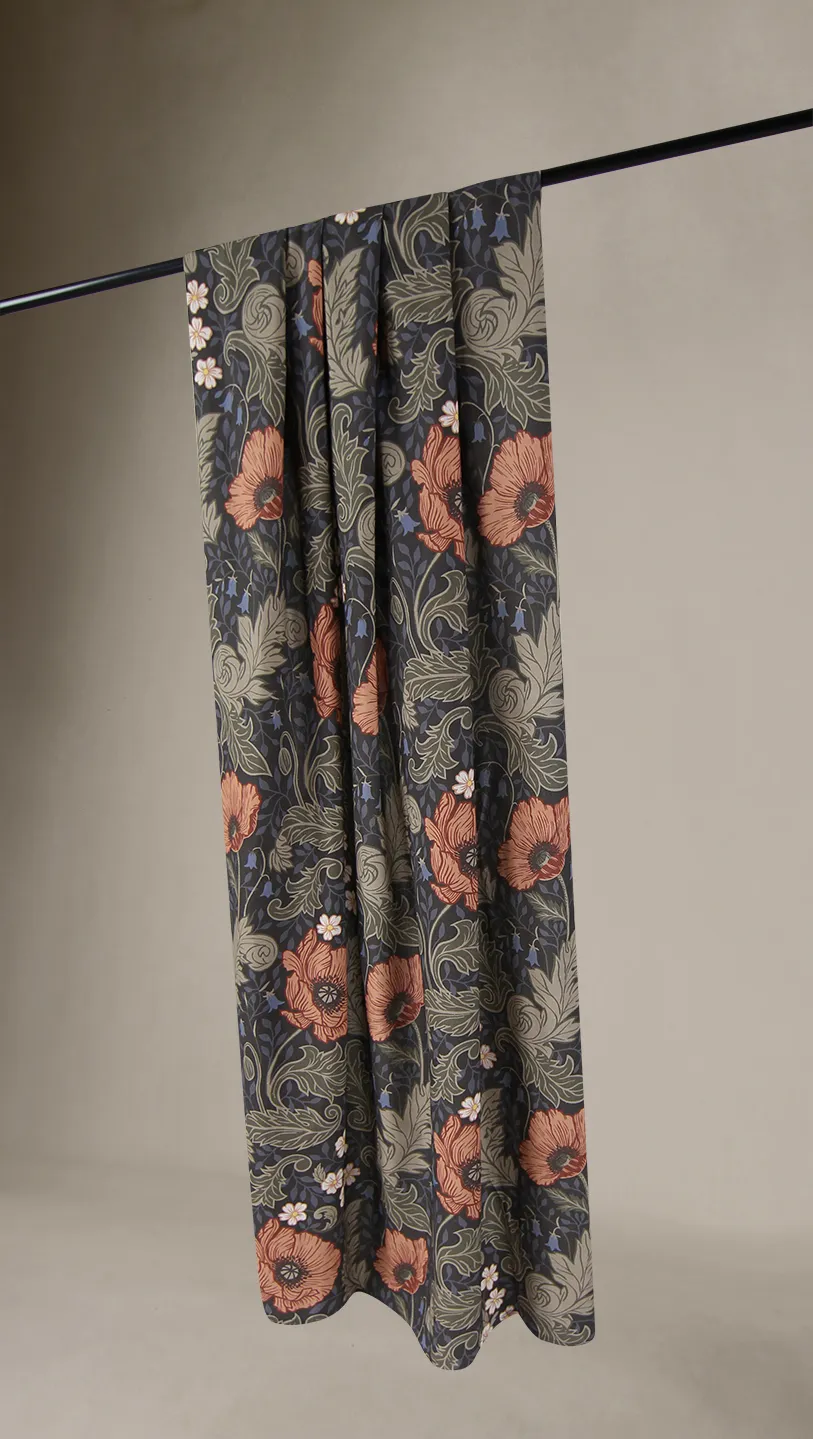 Bomuldsgardin - Poppy (sort)