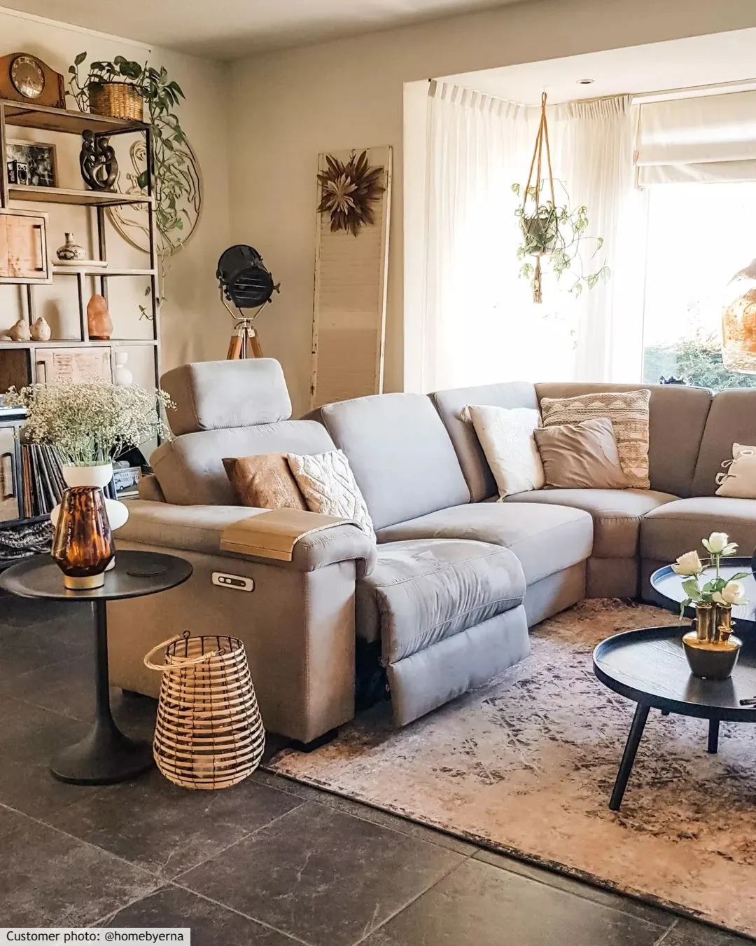 Wilton-tæppe - Douz (sort/multi)