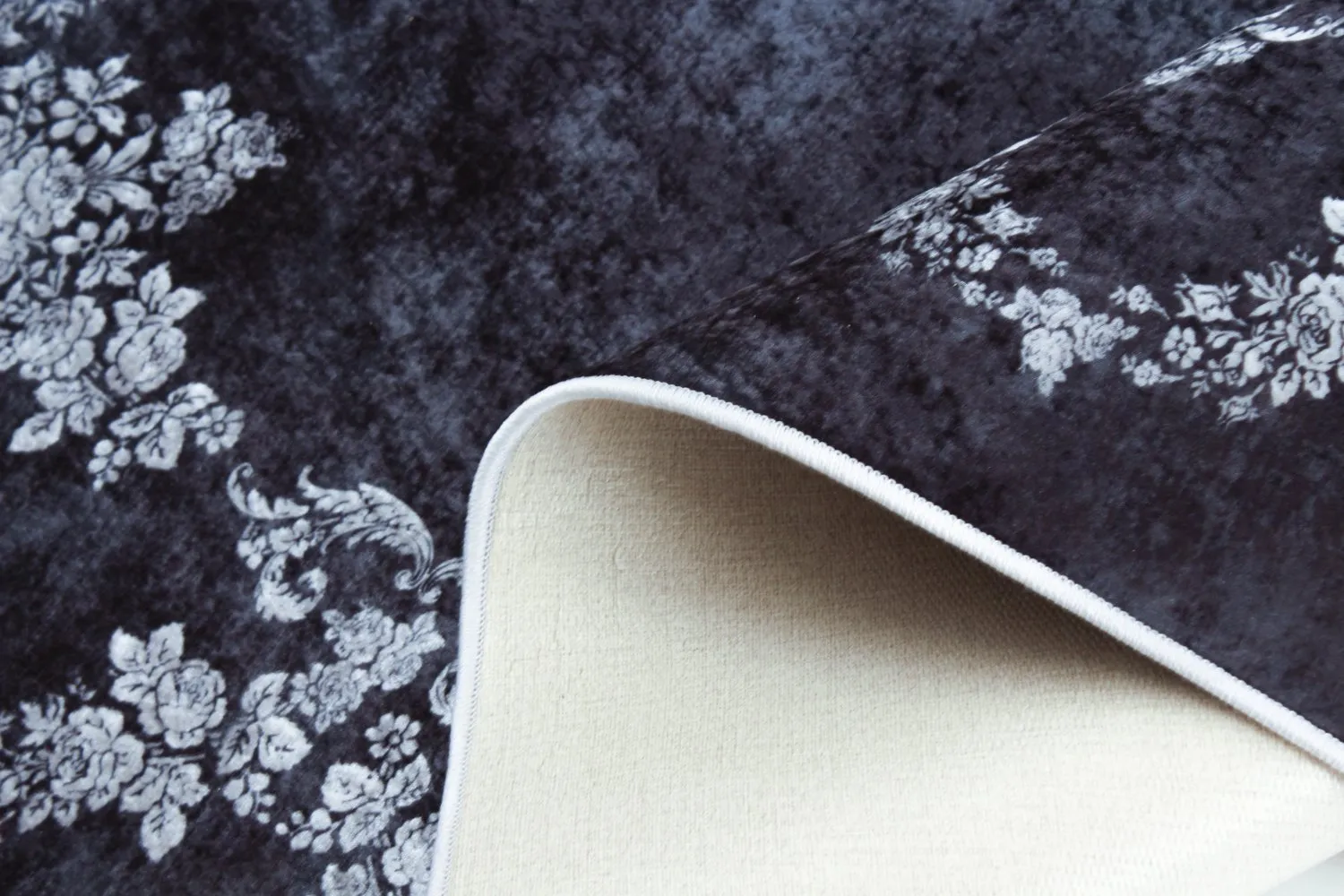 Wilton-tæppe - Nefta (sort)