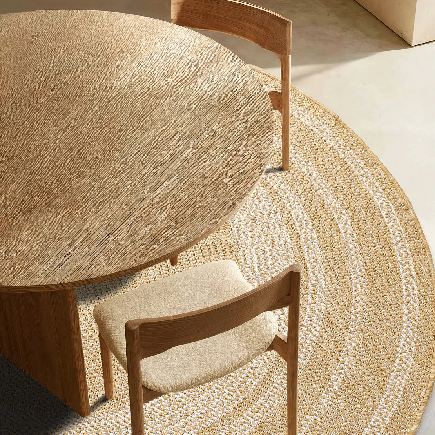 Rundt tæppe - Indoor/Outdoor Angus (natur)