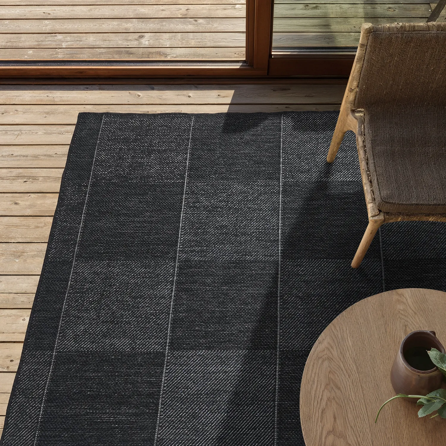 Tæpper til indendørs/udendørs brug - utomhusmatta - Ava (sort)