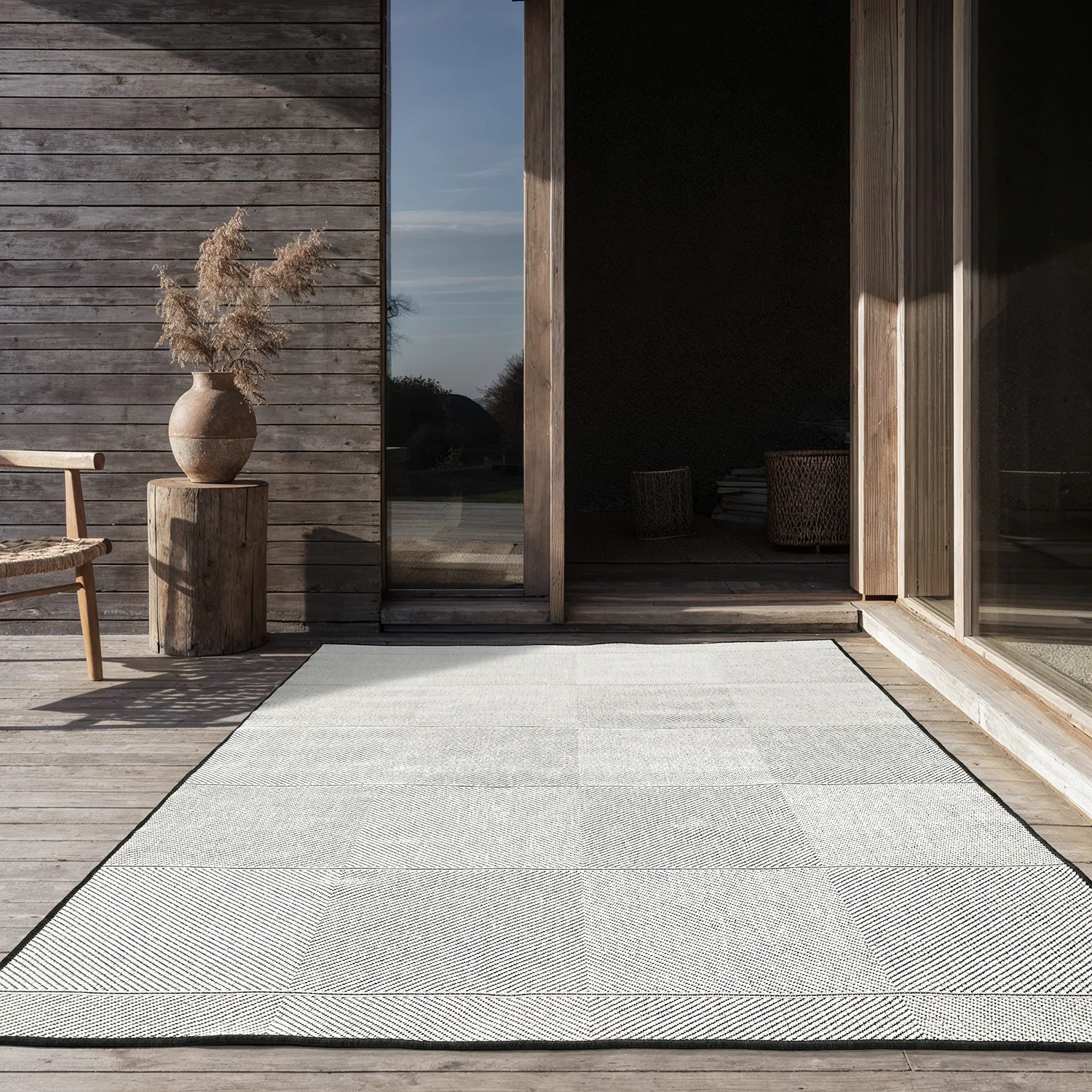 Tæpper til indendørs/udendørs brug - utomhusmatta - Ava (sort)