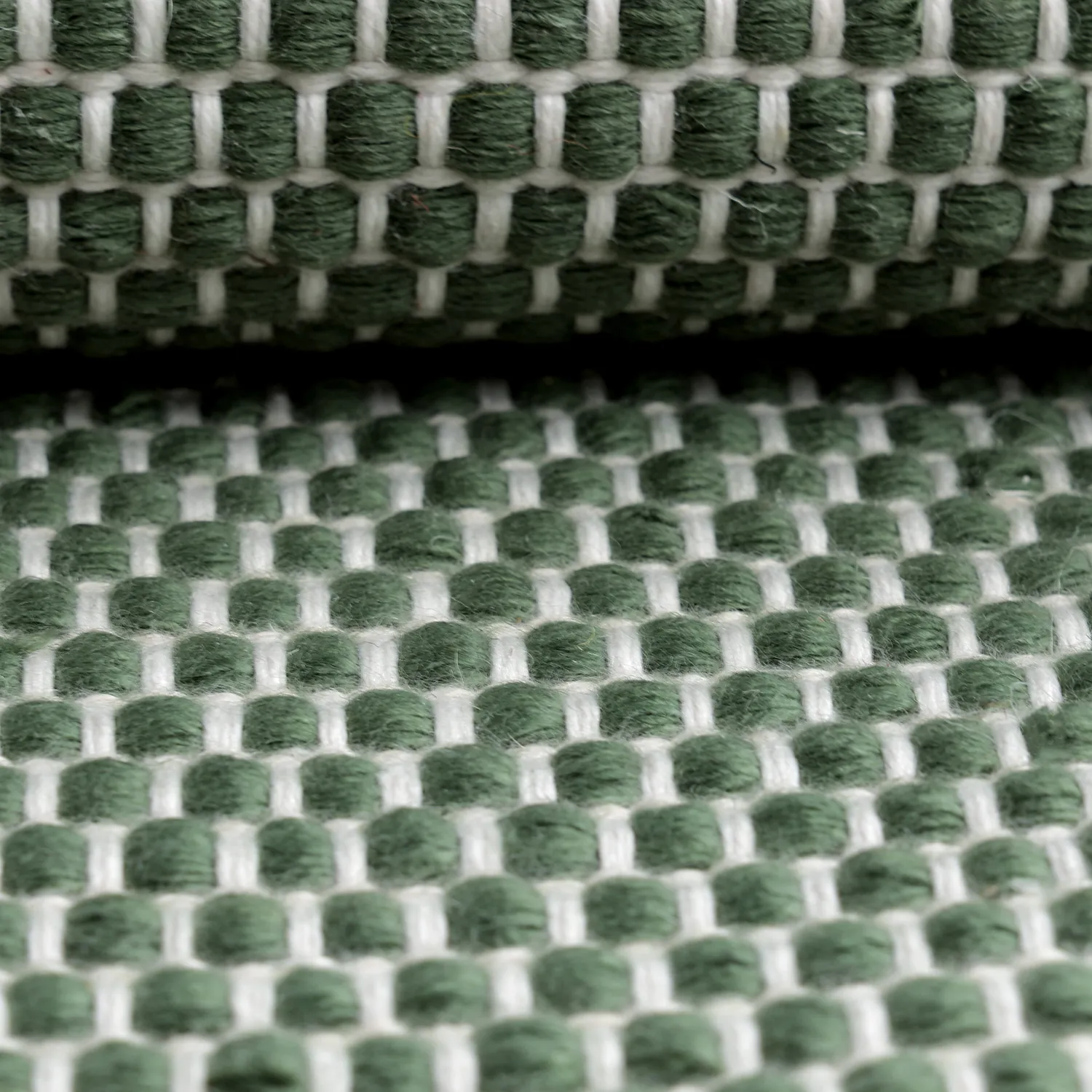 Tæpper til indendørs/udendørs brug - Coastal Wool Look (grøn/hvid)