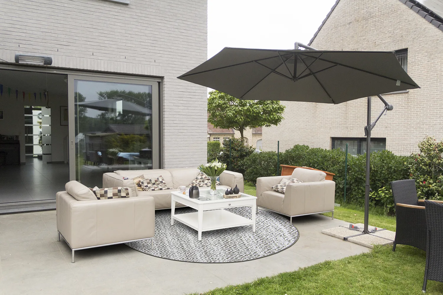 Rundt tæppe - Harstad (brun)