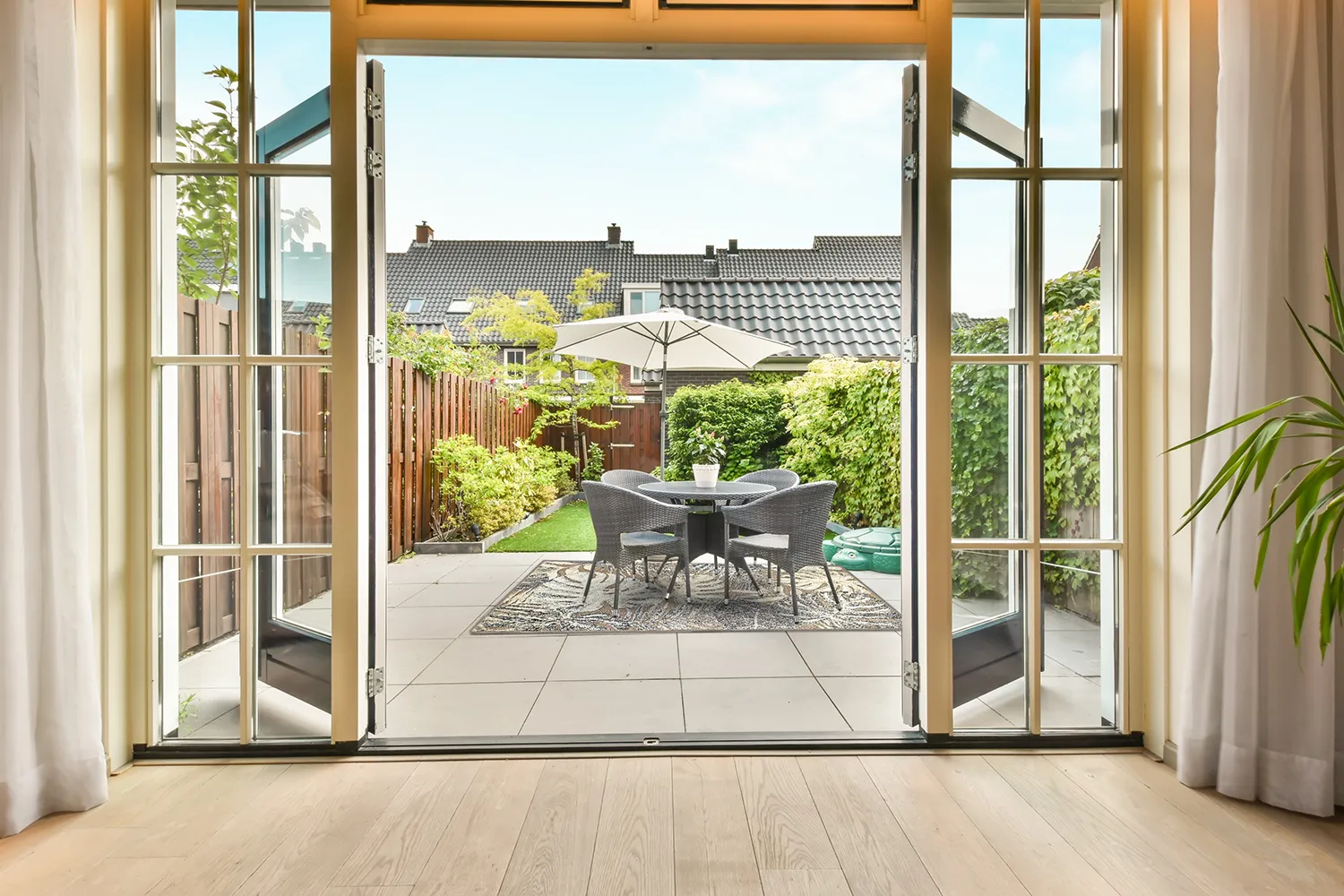 Tæpper til indendørs/udendørs brug - Maui (grå/multi)