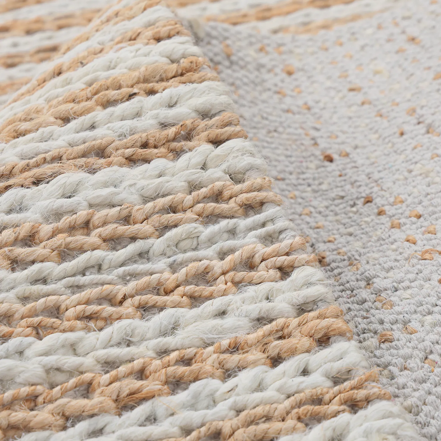 Jutetæppe - Howrah Braided Jute (natur/hvid)