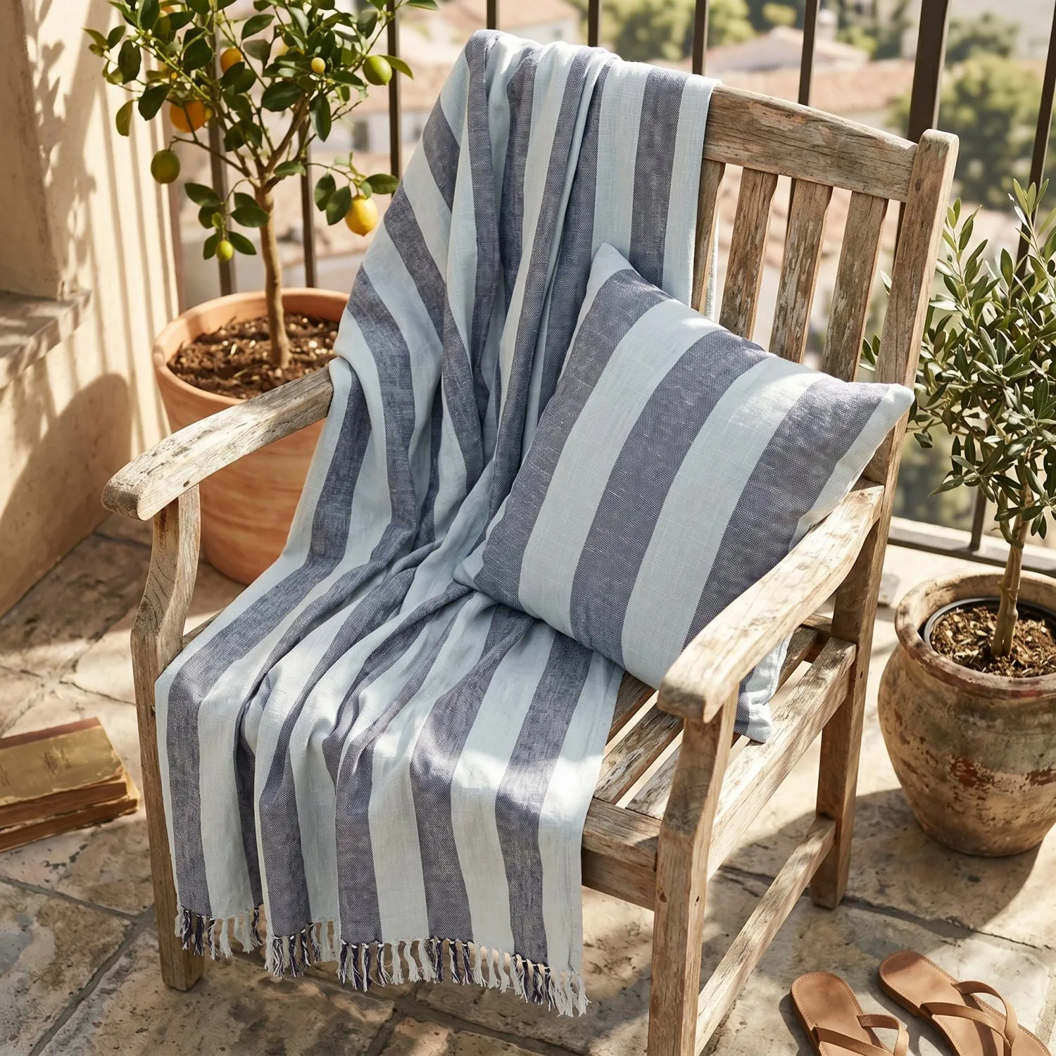 Plaid - Kora stripe cotton throw (marineblå/lyseblå)