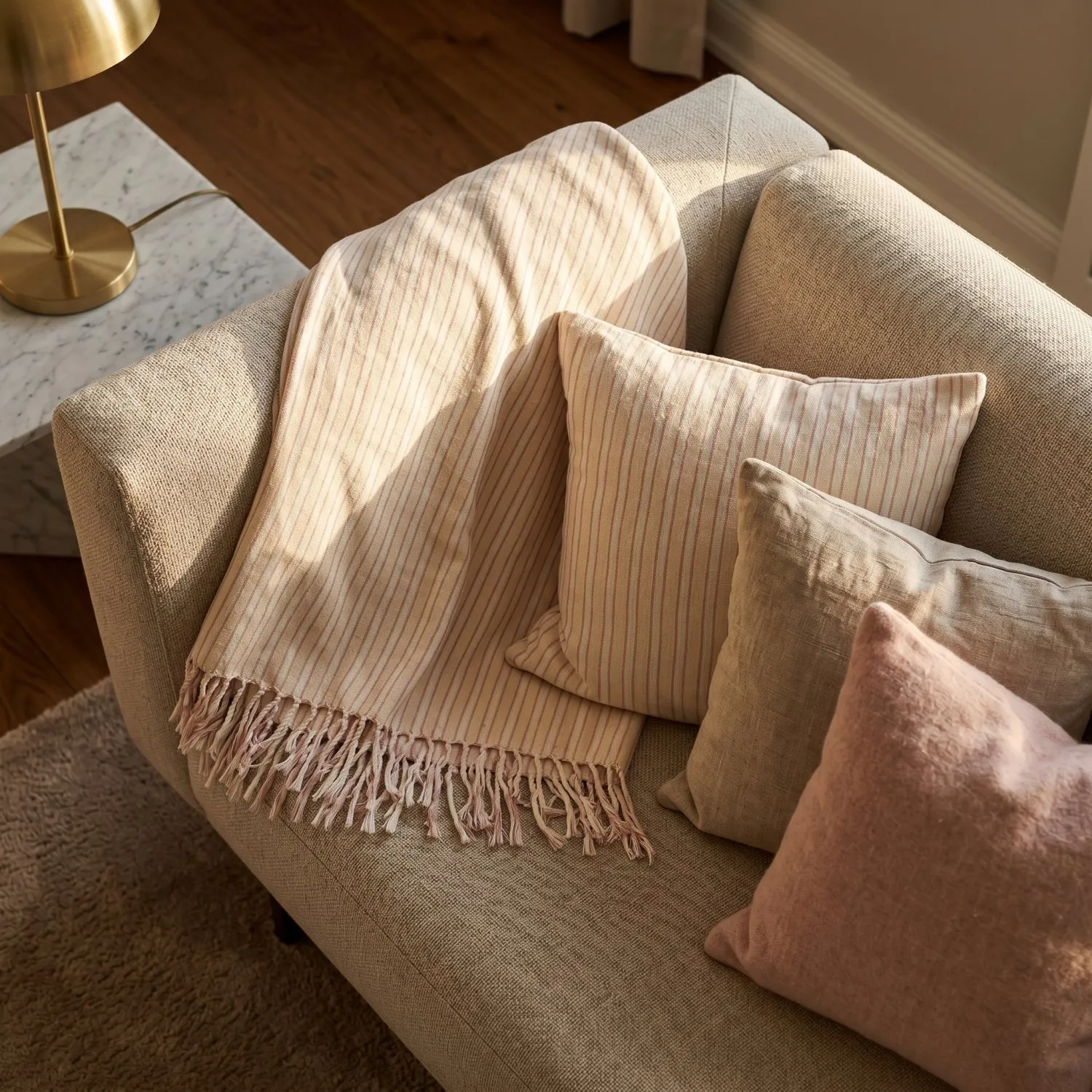Plaid - Rumi stripe cotton throw (creme/lyserød/lyseblå)