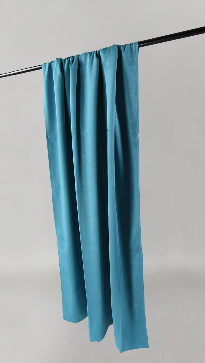 Gardiner - Mørklægningsgardin Leya (petrol)