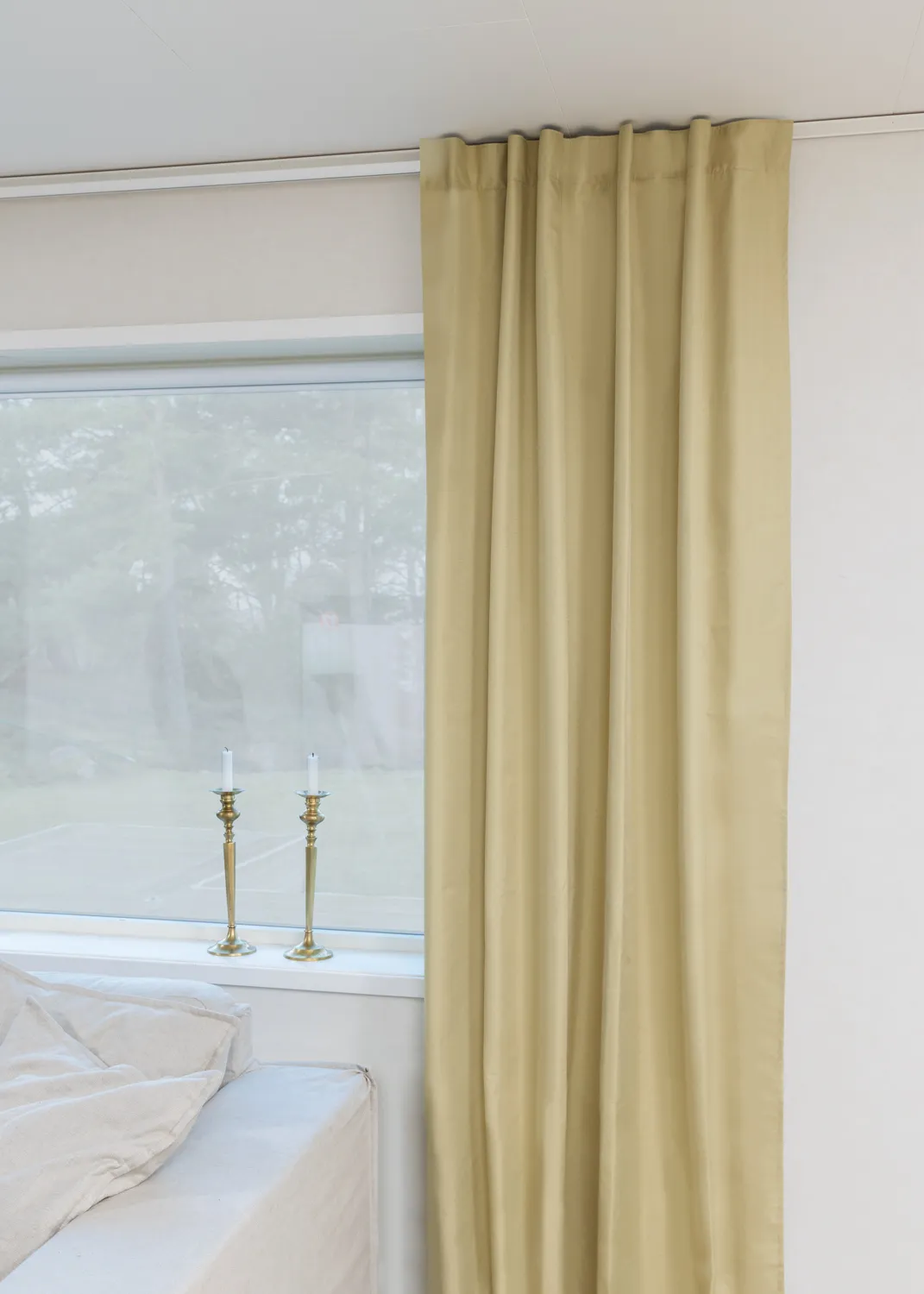 Gardiner - Mørklægningsgardin Reyna (gul)