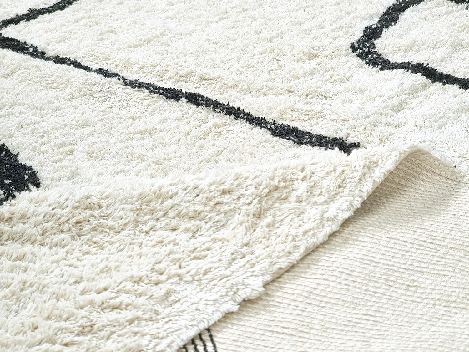 Ryatæpper - Bavello Natural Cotton Shaggy (offwhite/sort)