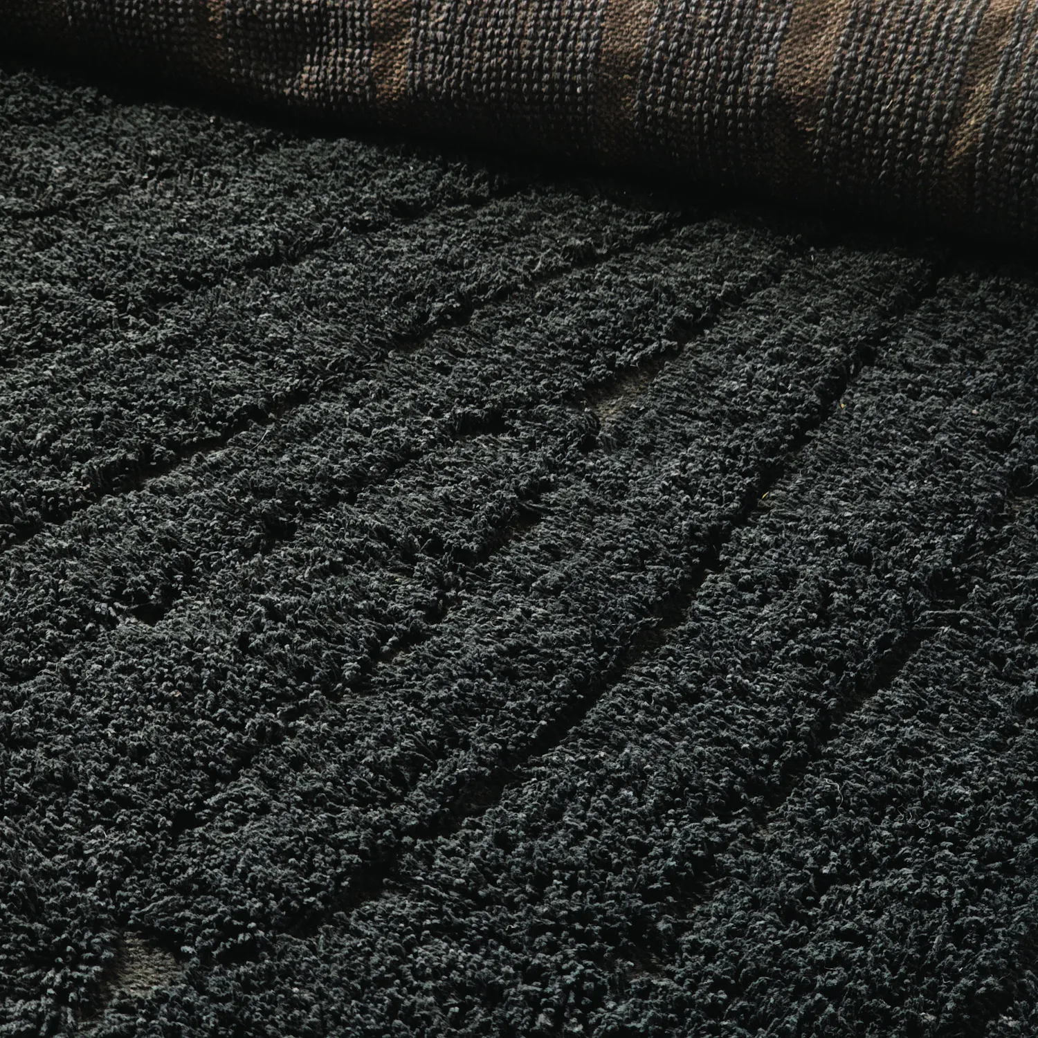 Ryatæpper - Farley Natural Cotton Shaggy (sort)