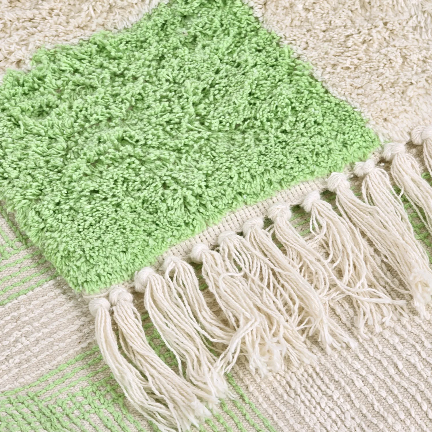 Ryatæpper - Maranello Natural Cotton Shaggy (grøn)