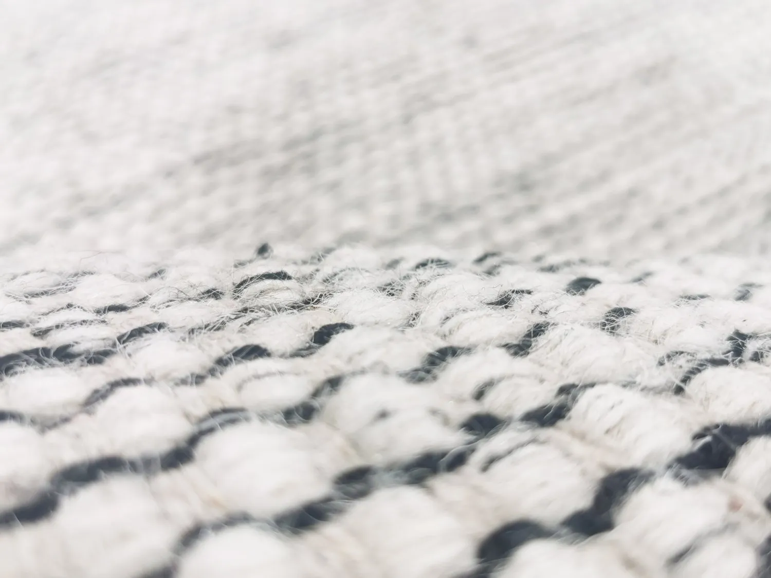 Runde tæpper - Otago (sort/hvid)