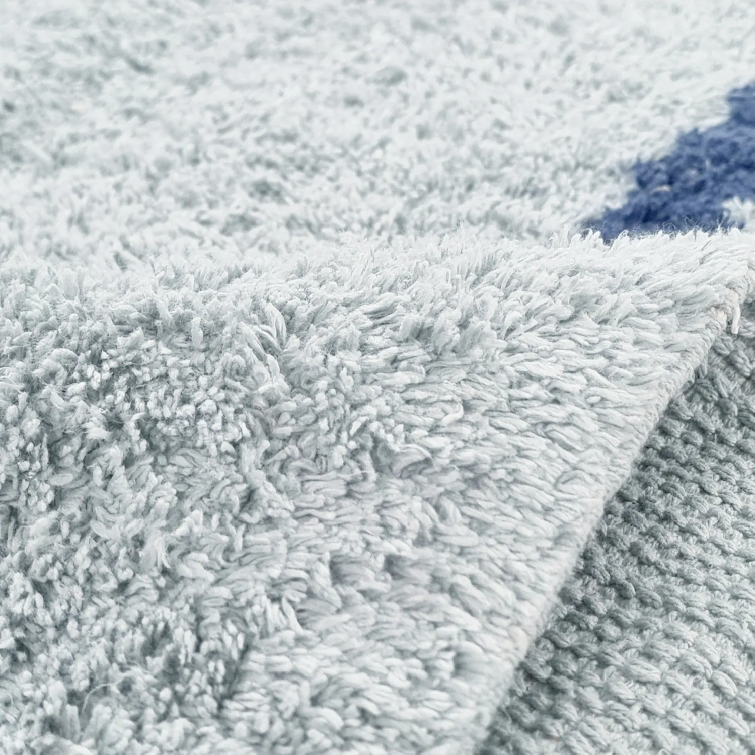 Rundt tæppe - Leora Natural Cotton Shaggy (grå/blå)