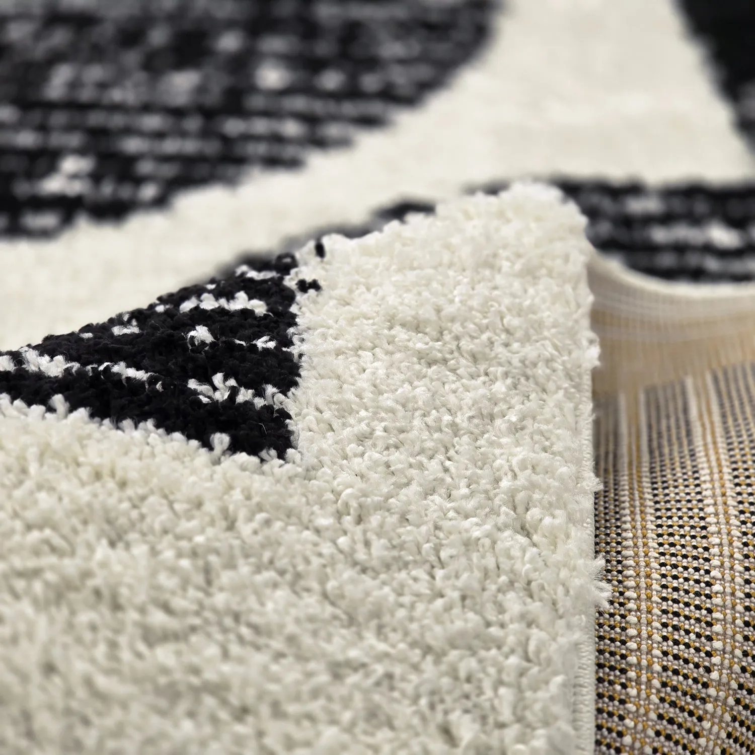 Ryatæpper - Maron (sort/hvid)