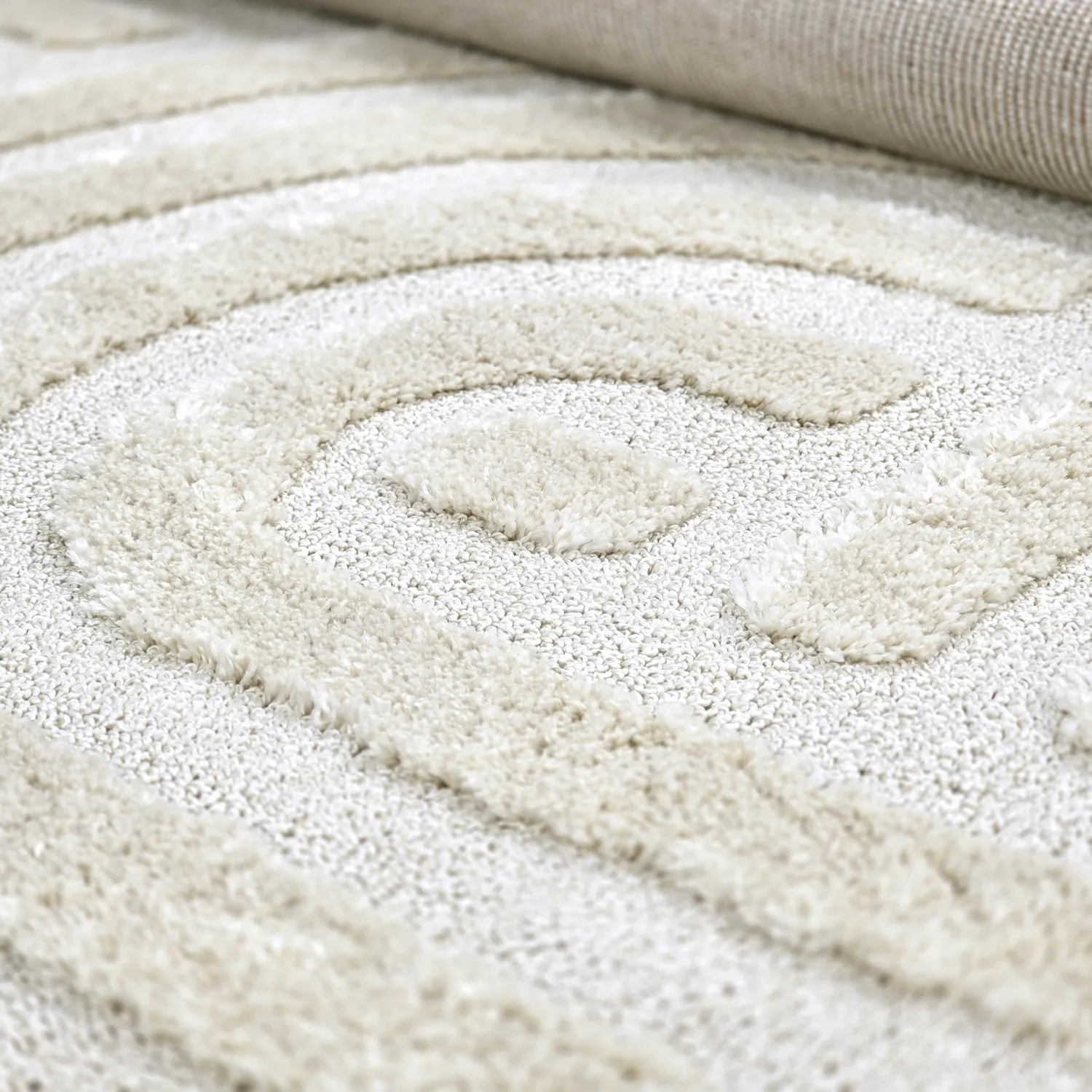 Ryatæpper - Naha (off-white)