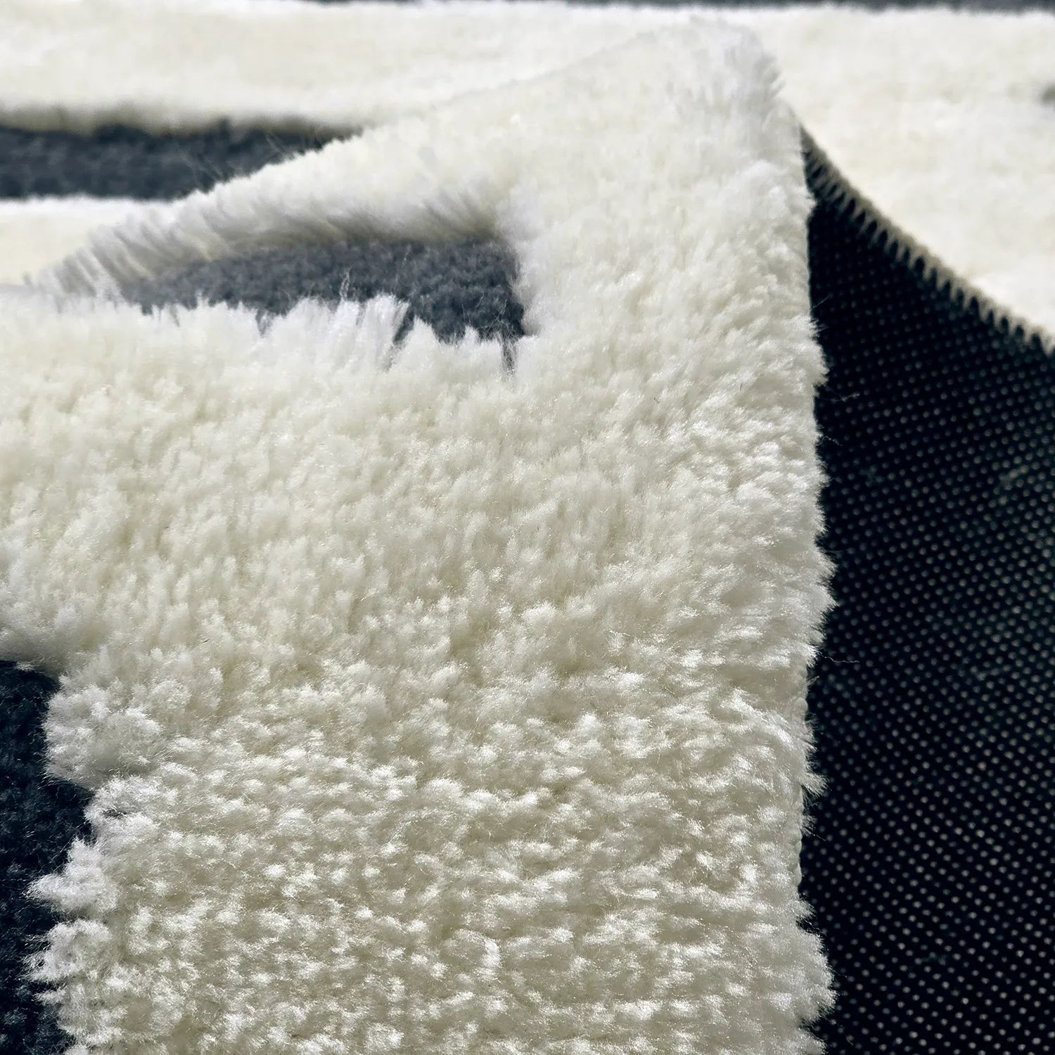 Ryatæpper - Palmyra (hvid/marineblå)