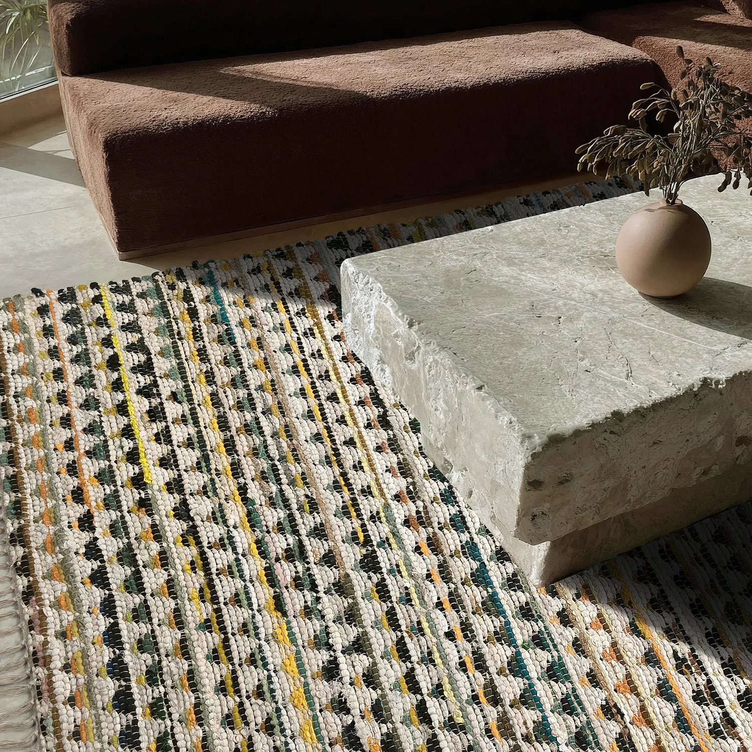 Kludetæppe - Lindby (gul/multi)