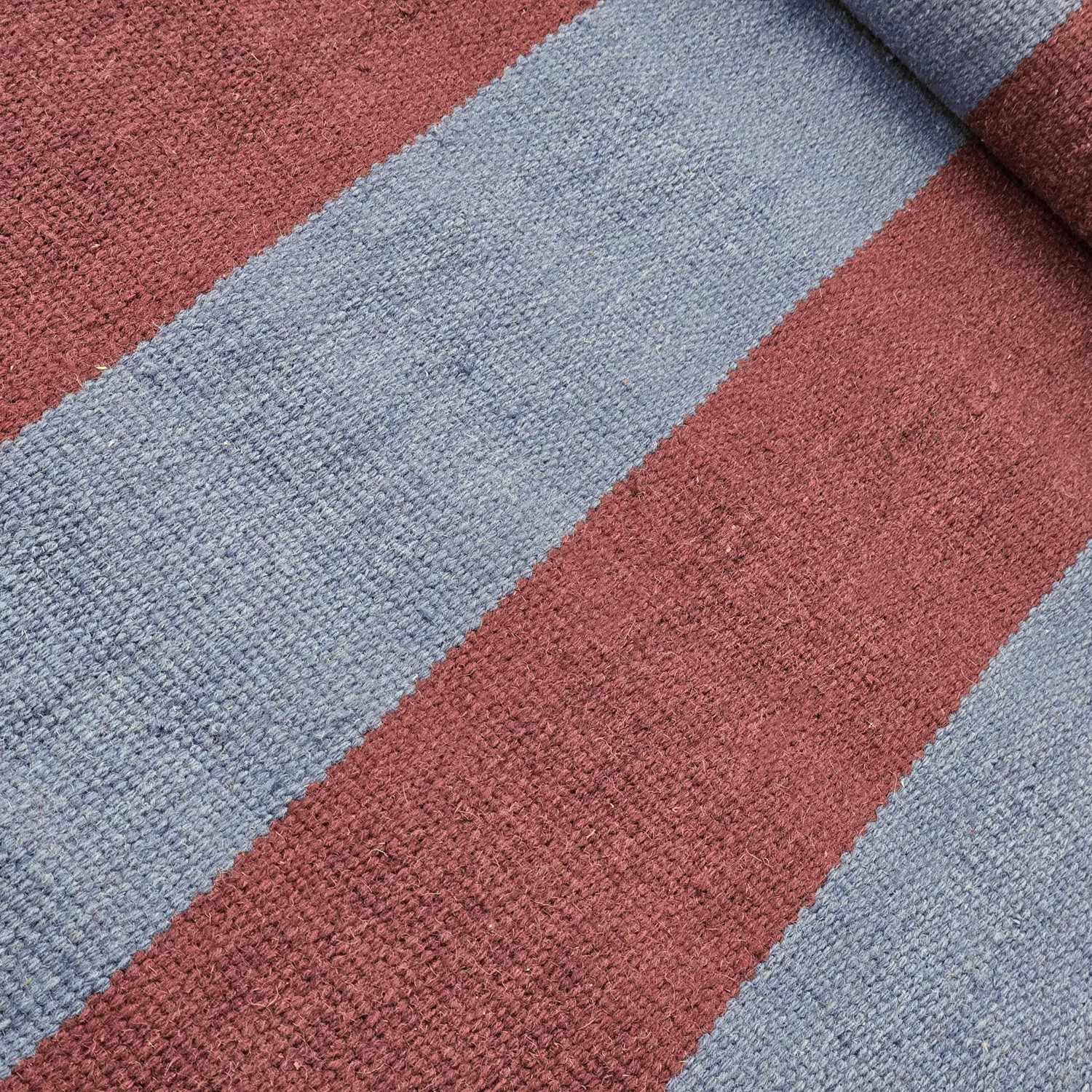 Uldtæppe - Garine (blå/rød)