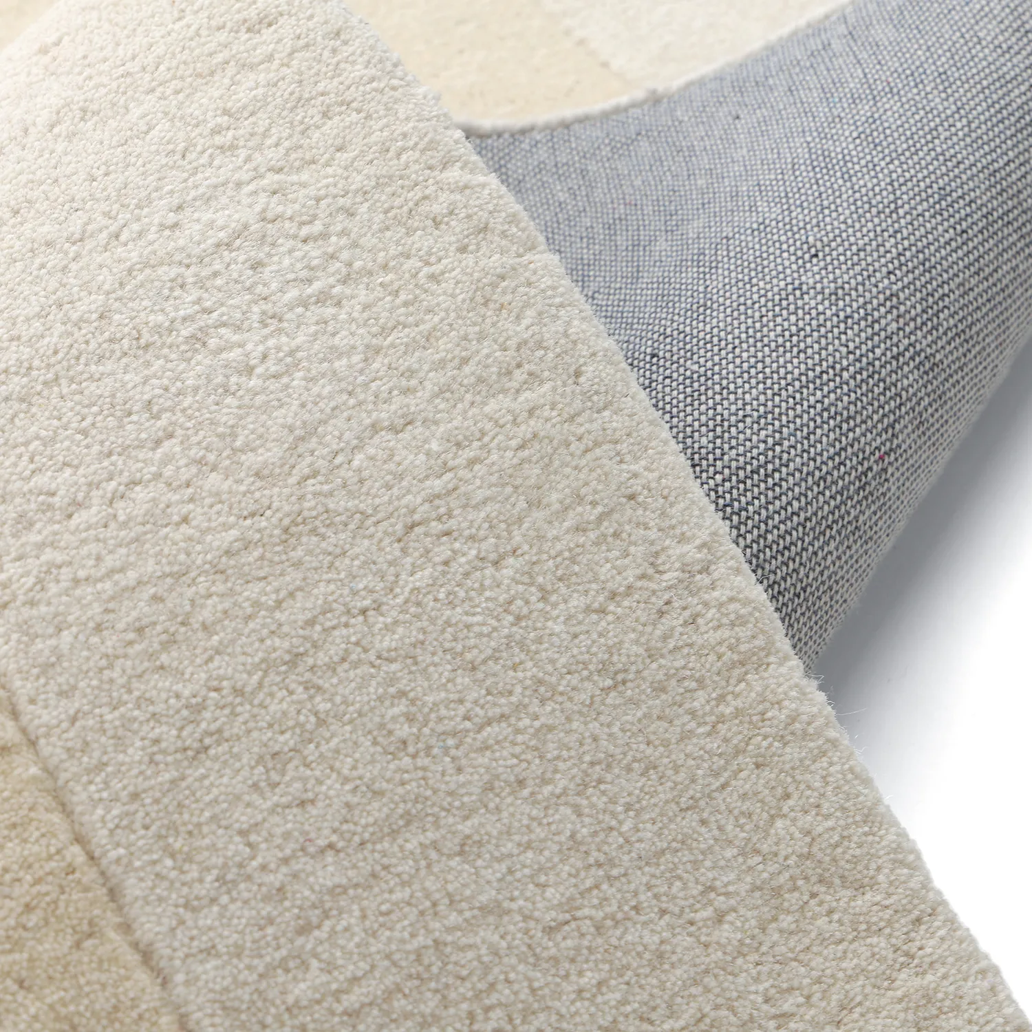 Uldtæppe - Puri Hand Tufted Wool Premium (creme/hvid)
