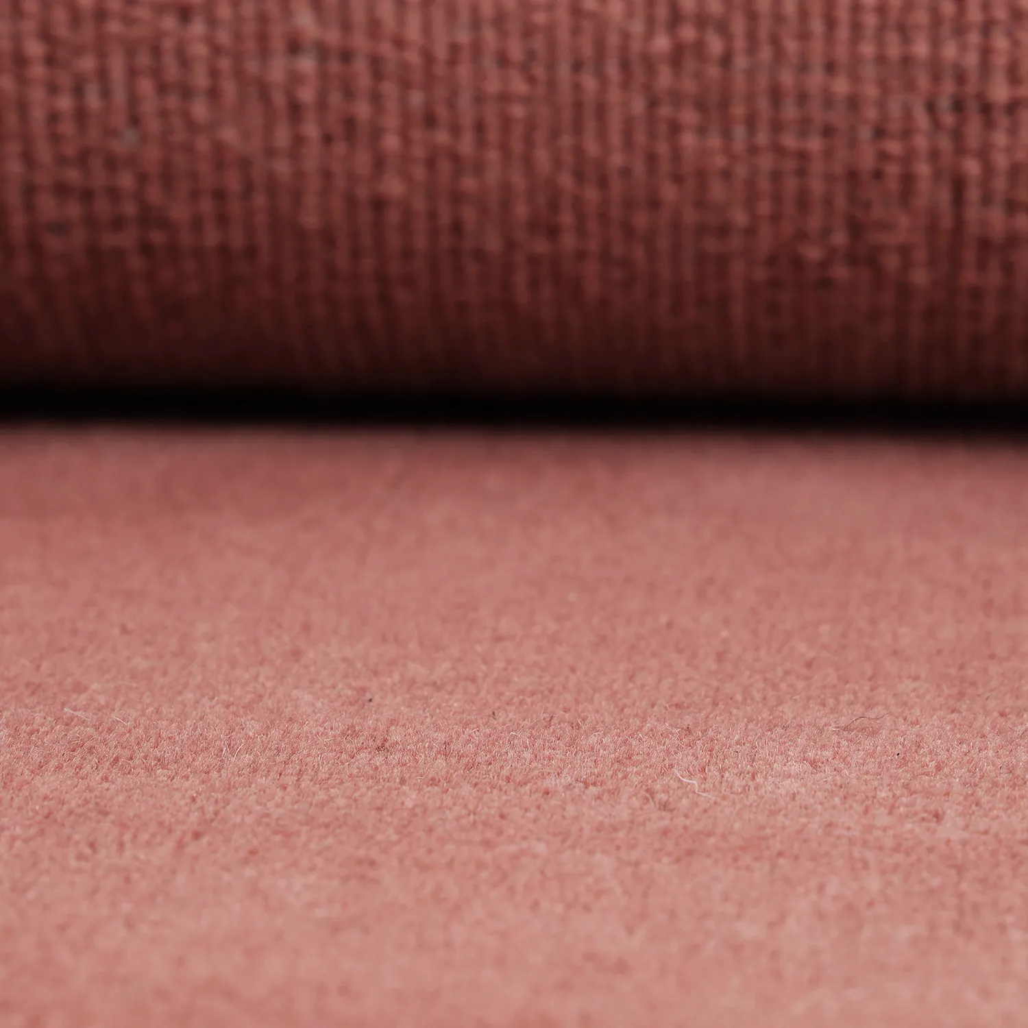 Uldtæppe - Rozel Handloom Wool Premium (støvet rød)
