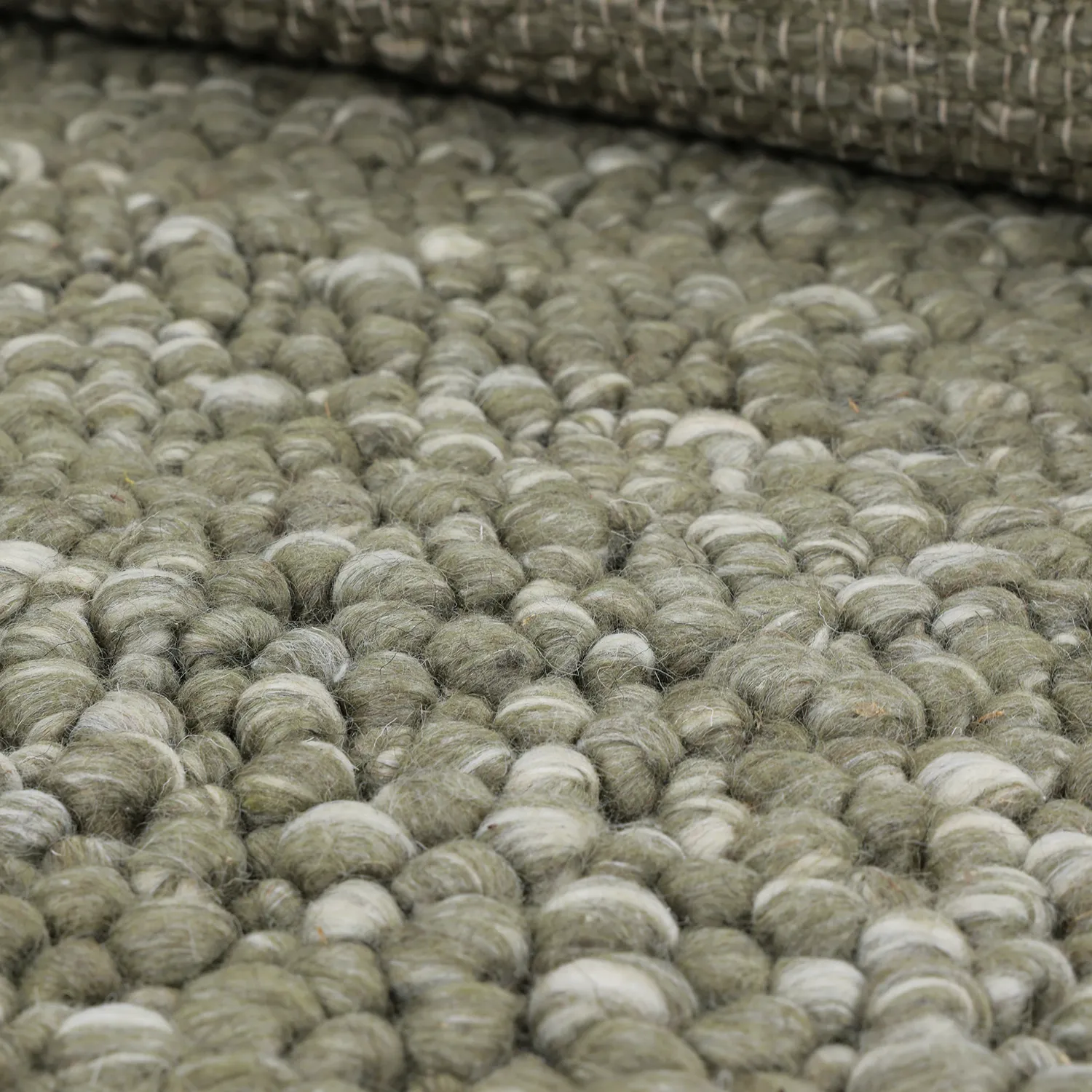 Uldtæppe - Sala Irregular Wool Bubble (mosgrøn/hvid melange)