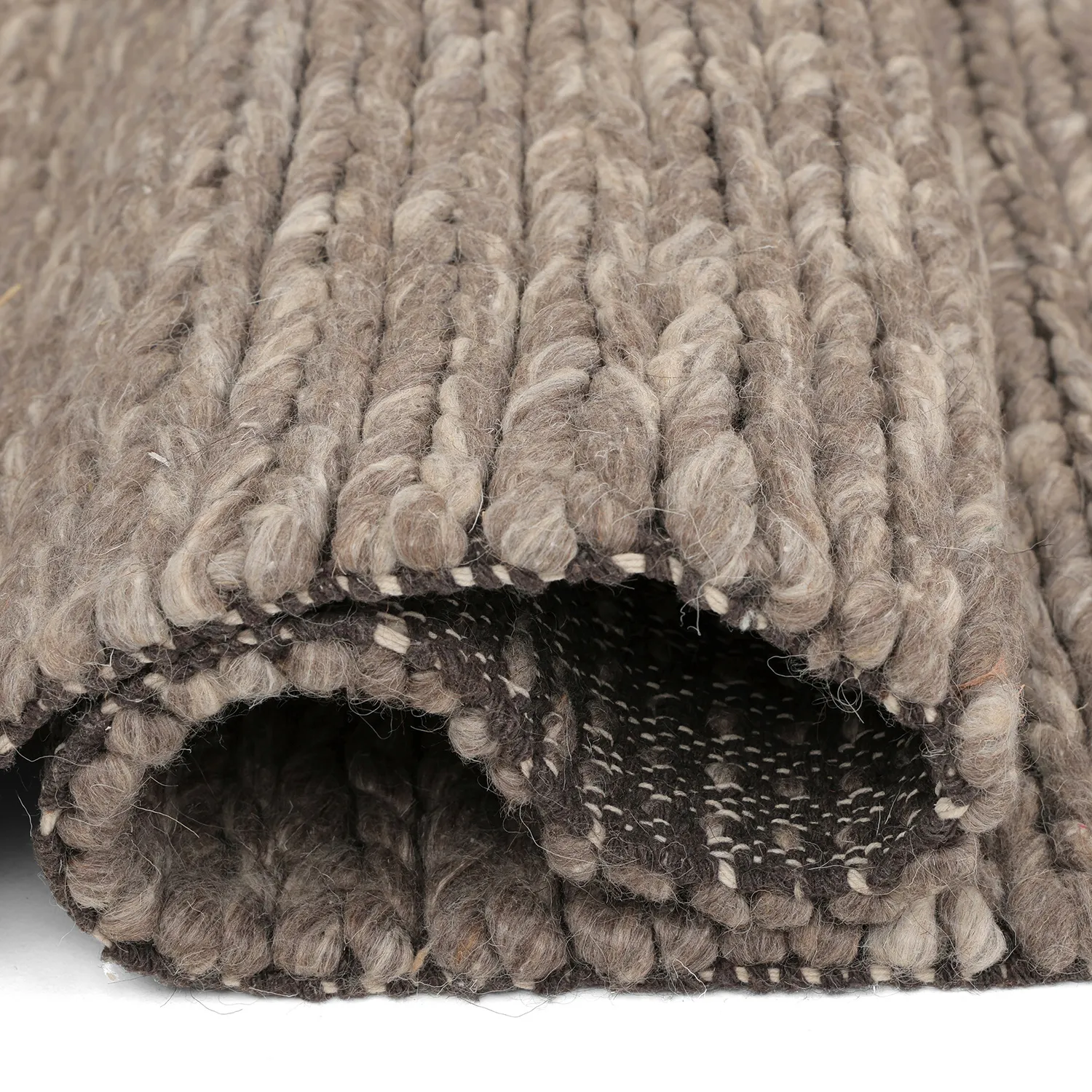 Uldtæppe - Talvia Braided Wool (brun/beige)
