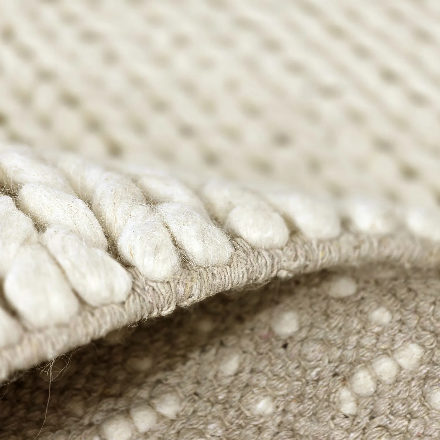 Uldtæppe - Talvia Braided Wool (off-white)