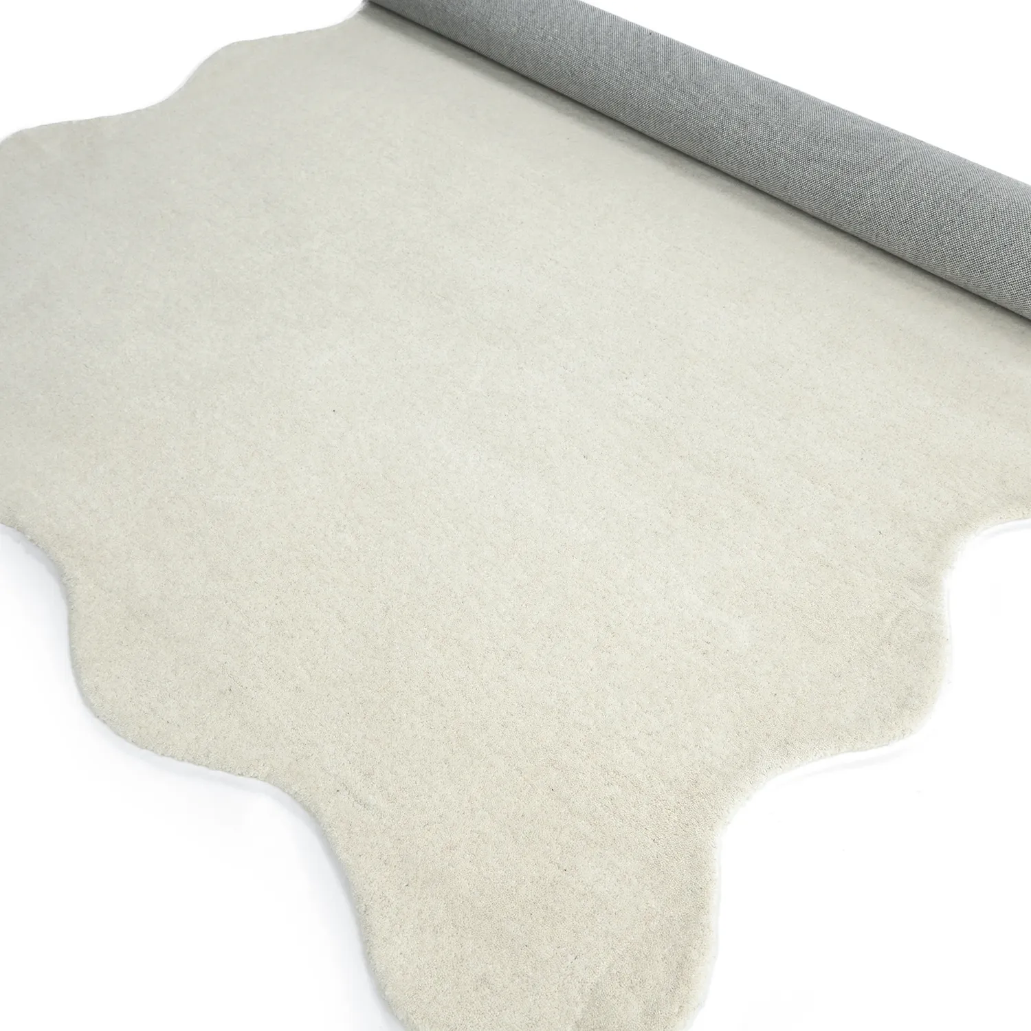 Bølget uldtæppe - Diu Hand Tufted Wool Premium (hvid)