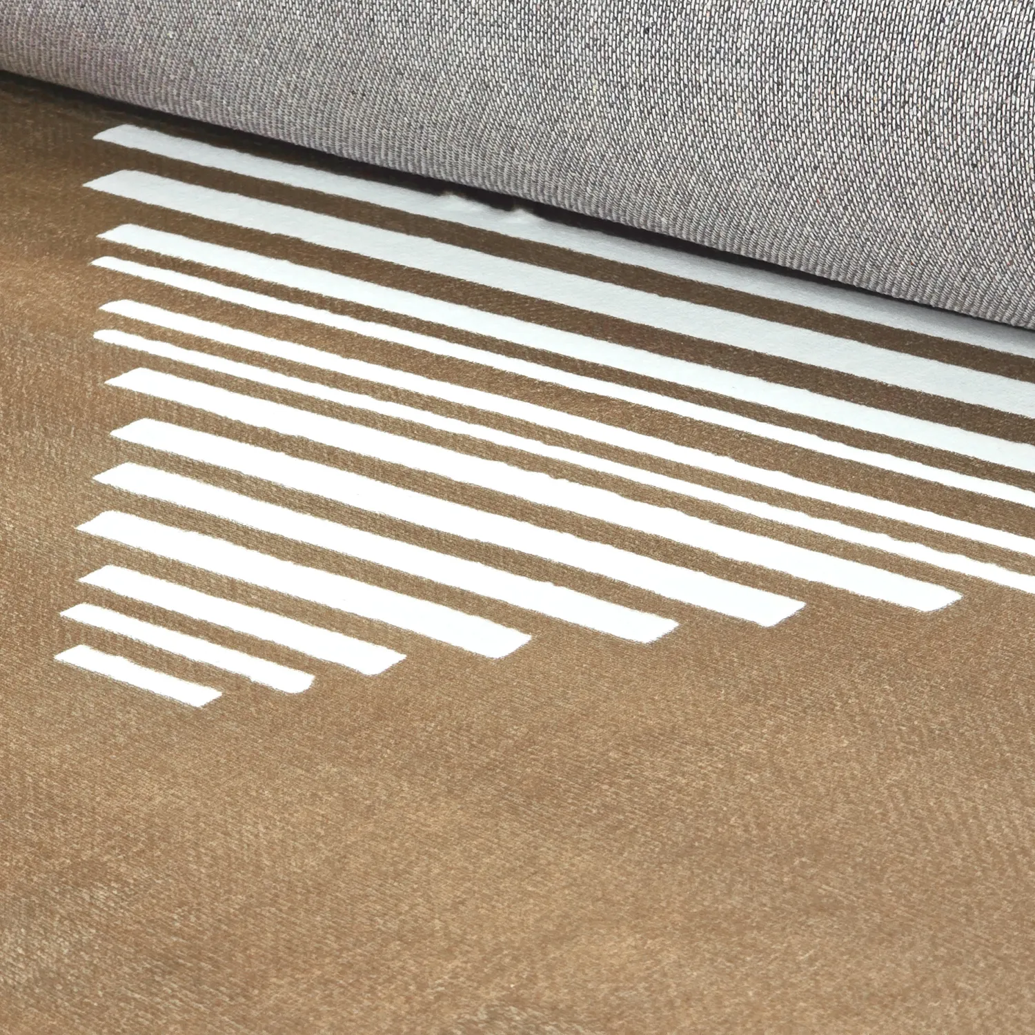 Wilton-tæppe - Carmen (brun/hvid)