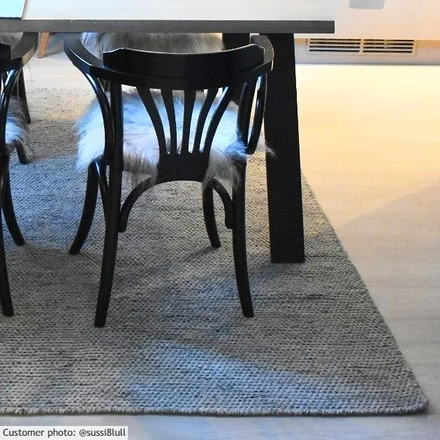 Uldtæppe - Otago (grå/sort)