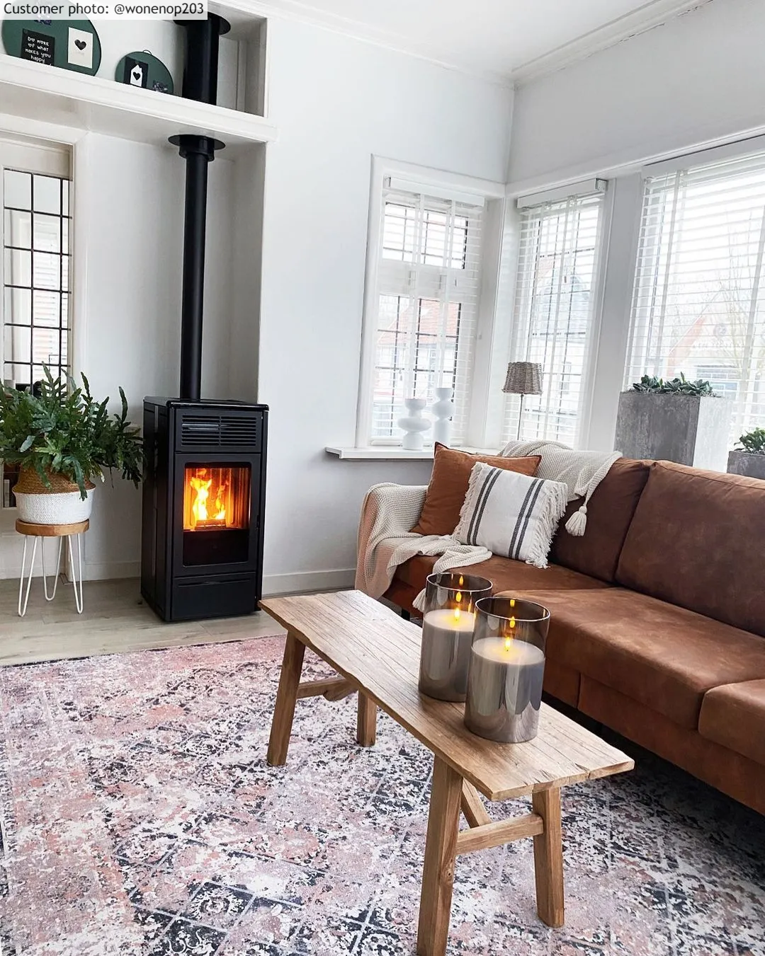 Wilton-tæppe - Douz (sort/multi)