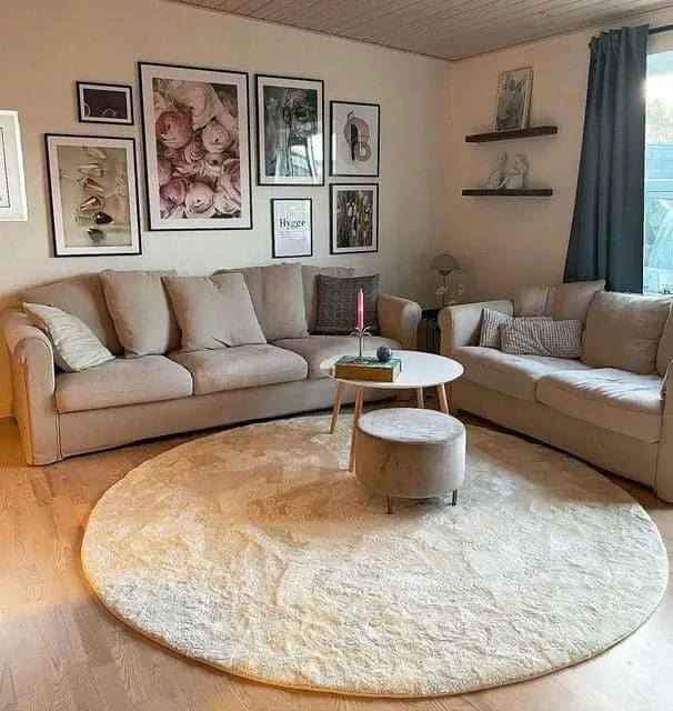 STUET%C3%86PPE-TIL-GRA-SOFA